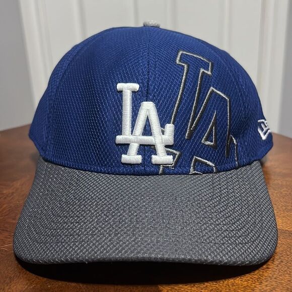 🔥⚾️ LA DODGERS MLB New Era 39THIRTY Fitted Hat M/L - New never Wore - Picture 2 of 7